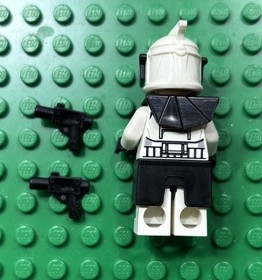 LEGO Clone Trooper Black Kama Pauldron Phase 1 Star Wars Minifig sw0223 8014