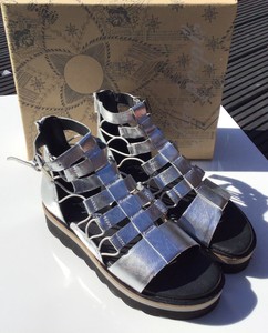 sunrise flatform sandal