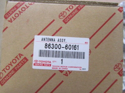 Toyota LEXUS 99-07 LX470 Land Cruiser Antenna Assembly W/Holder