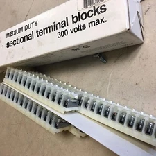 624 Buchanan Terminal Block (lot of 64) NIB