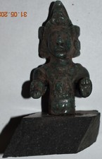 MAYAN JADE FIGURE, HEAD ON CHEST, OBSIDIAN STAND 4"