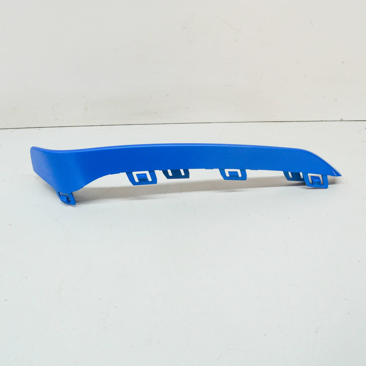 2014-2019 BMW I3 I01 Front Bumper Left Trim Blue 51117491119 | OE