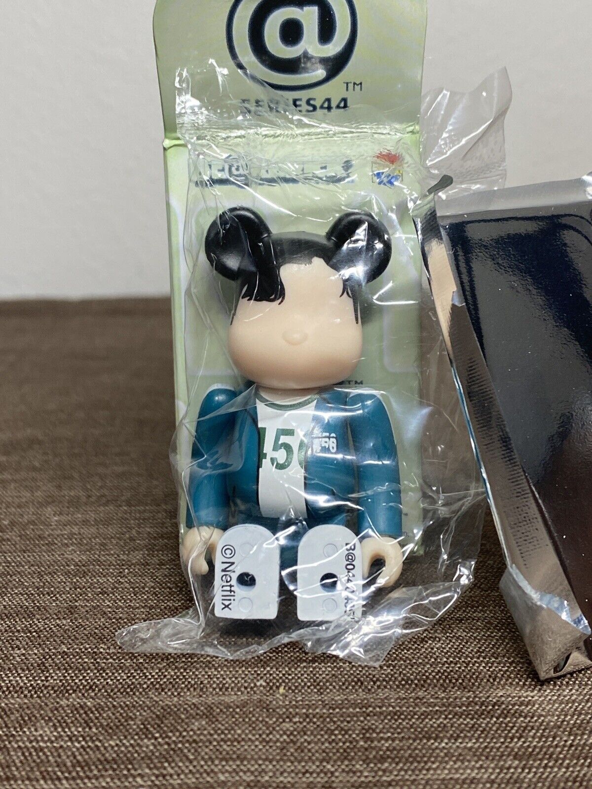 つセット Bearbrick SQUID GAME(Squid game) GUARD いします