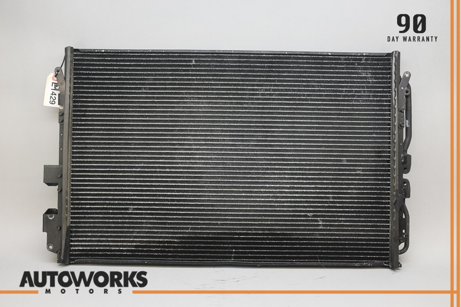 04-11 Maserati Quattroporte M139 A/C AC Air Conditioning Condenser 52400530 OEM