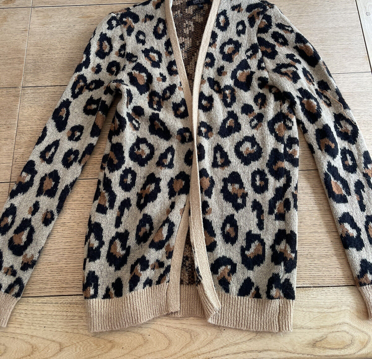 Witty Fox Cheetah Leopard Carmel Brown Open Cardigan Sweater S