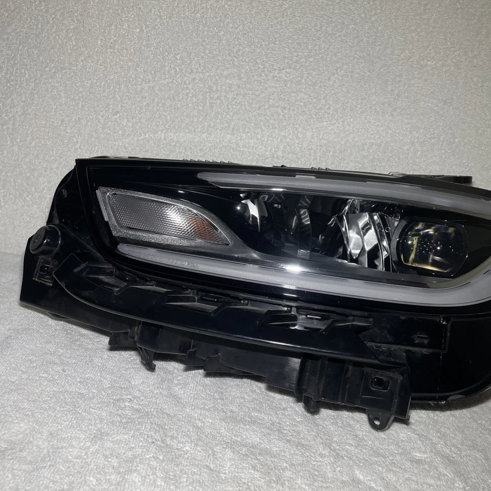 Lámpara faro conductor izquierdo Chrysler Pacifica 2021 2022 2023 2024 2025 OEM Foto 4 de 4