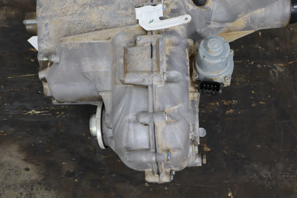 2011-2015 Chevy GMC 2500HD Duramax Transfer Case (Electric Shift NQF) Foto 4 de 4