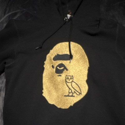 A Bathing Ape BAPE Black Pullover Hoodie Gold Ape Head Logo Graphic Men's M
