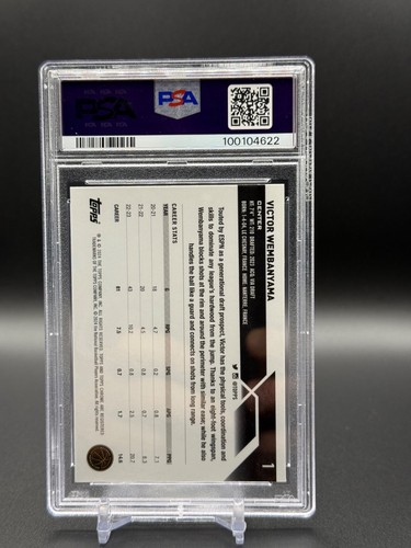 2023 TOPPS CHROME PINK REFRACTOR #1 VICTOR WEMBANYAMA PSA 9 - Picture 2 of 2