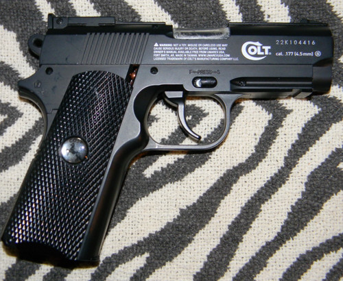 Colt Defender Semi Automatic Metal Frame .177 Caliber BB Gun Air Pistol C02