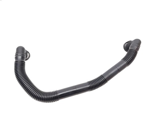 Audi A4 B6 Schlauch Zylinderkopfhaubenentlüftung 06C133817D