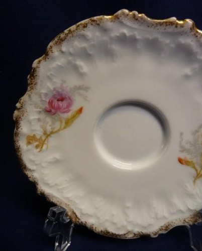 ANTIQUE LIMOGES ELITE FRANCE DEMITASSE CUP&SAUCER FLORAL PATTERN GOLD TRIM #2 - Picture 3 of 10