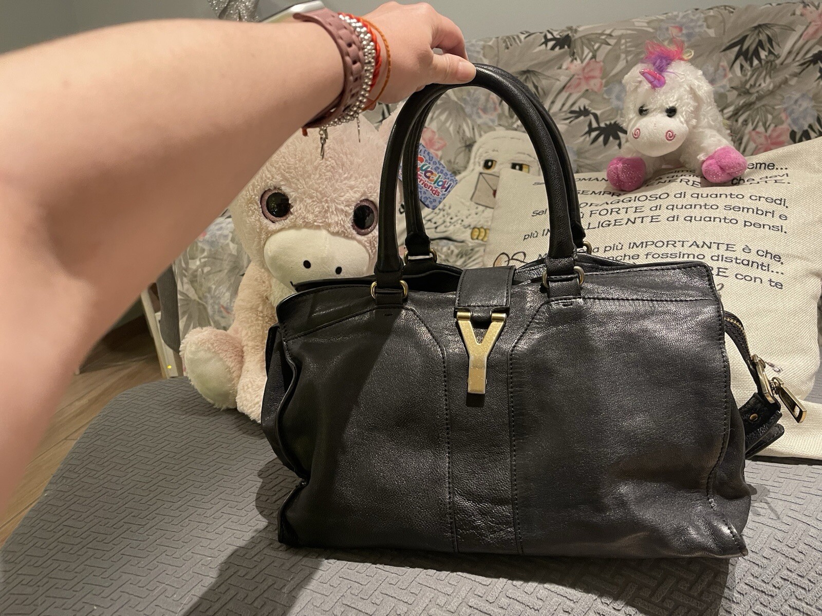 Yves Saint Laurent Cabas Chyc Media In Pelle