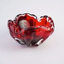 Murano Glas schwerer Aschenbecher in rubinrot ca. 14cm im Durchmesser