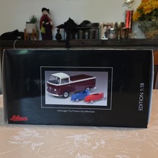 Schuco 1:18 Volkswagen T2a Pritsche mit Seifenkisten Diecast Truck