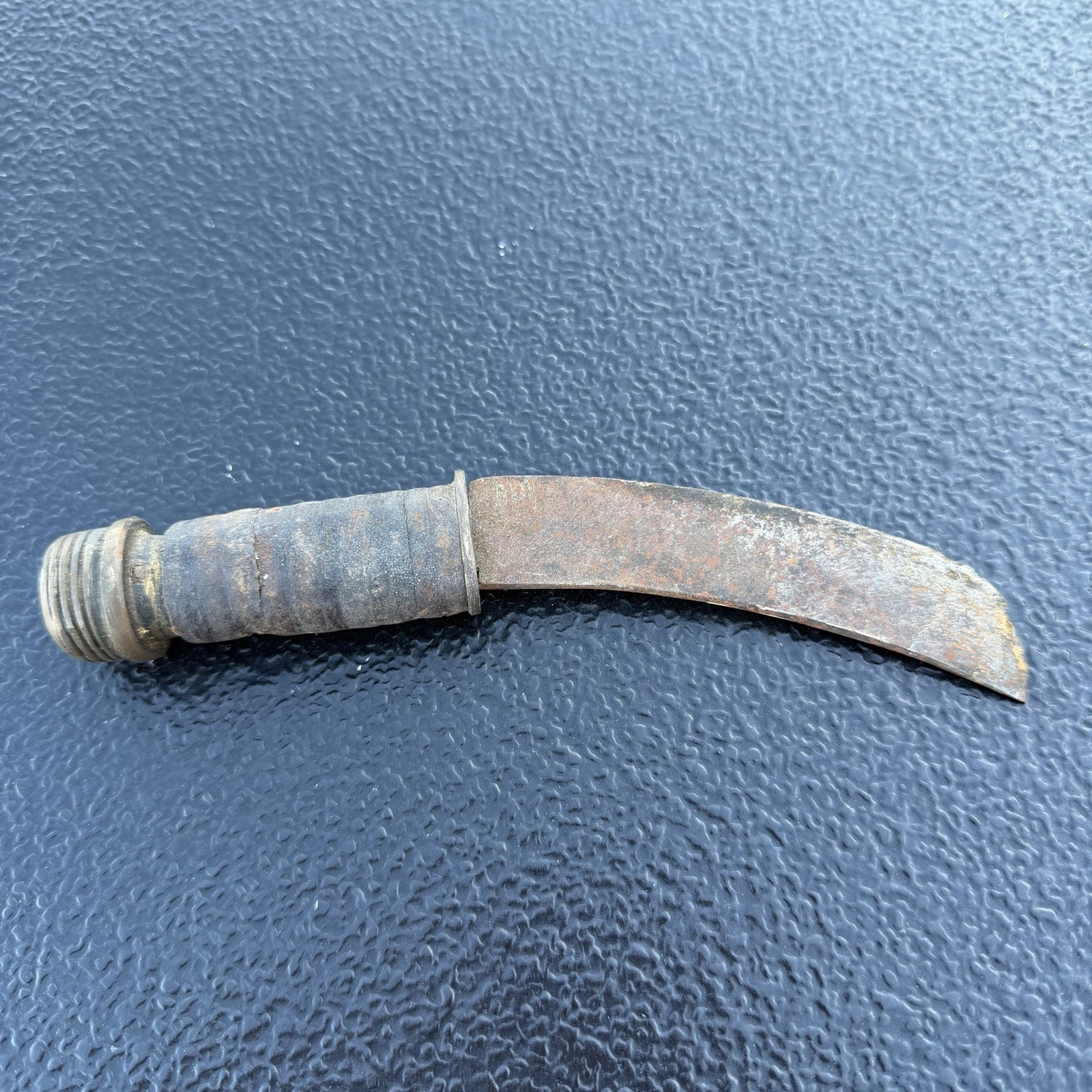 Vintage Curved Grafting Pruning Knife Leather Handle Garden Tool 8” Rusty