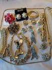 Vintage Signed Jewelry Lot Coro Weiss Trifari Monet Napier Corocraft 17 Pieces — photo 2