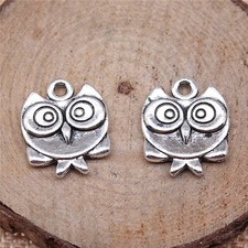 10 or 25PCS Antique Silver Tone OWL Charm Pendant, 2 Sided Bird Charm GGS209