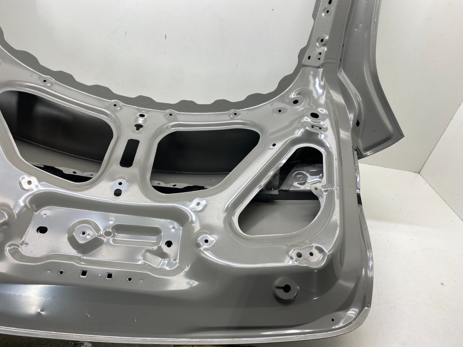 ⭕ 20-24 Model Y Rear Liftgate Hatch Trunk Lid Tailgate Shell Primed 1493410-S0-A