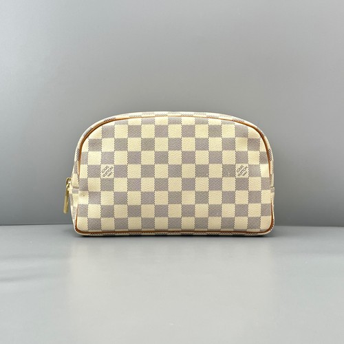 Louis Vuitton Damier Azur 25cm Off-white Coated Canvas Cosmetic Bag Duty Paid