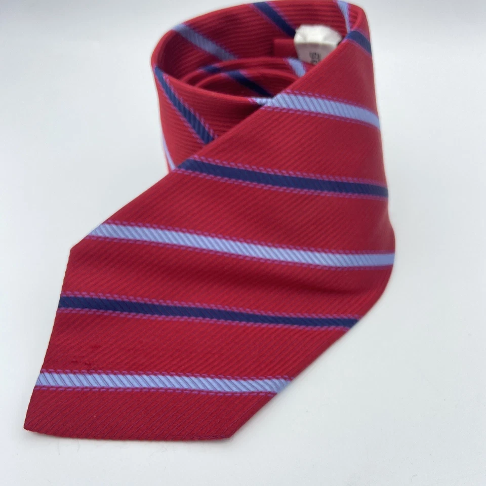 Corbata de seda Hunter & Lords roja a rayas textura acanalada tejida a mano Italia Foto 3 de 4