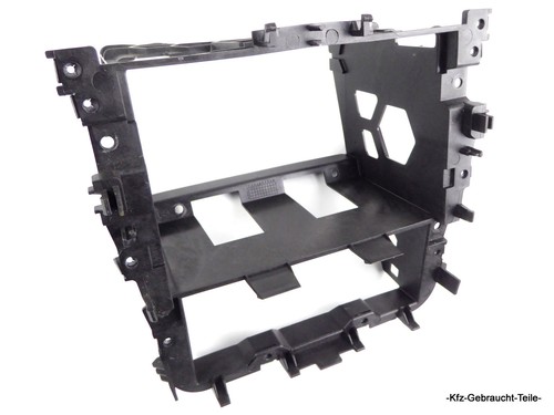VW Golf V 1.4 Radioschacht 1K0858005B