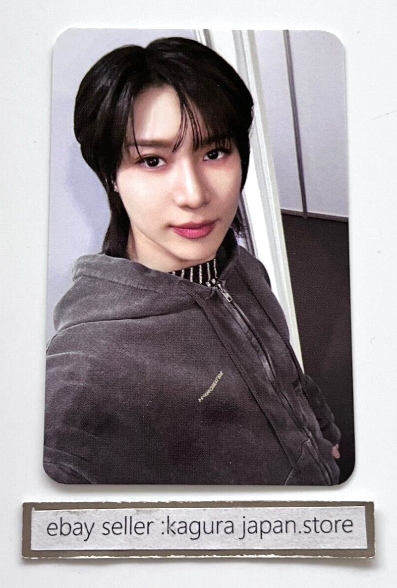 SHINee TAEMIN SOLO CONCERT METAMORPH ZIP-UP HOODIE + PHOTOCARD 1PC