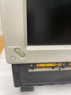 TEKTRONIX TLA 622 TLA622 LOGIC ANALYZER 68 CHANNELS W/ MAGNIVU