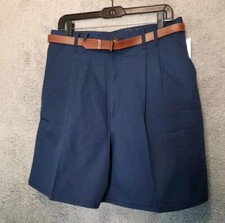 Vintage NEW CHIC 90s Mom Shorts Size 16 Navy Pleated High Waist Wide Leg w/ Belt
