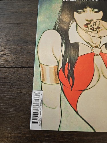 Vampirella #11 2015 Dynamite Comics Jenny Frison Variant Cover Rare! NM See Pics - Bild 3 von 6