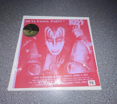 Kiss - Do ya wanna Party -Budokan Hall 1977 Still Sealed. Ltd ed. 100 Aucoin era