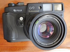 Fuji GW690 III 6x9 Medium Format Camera Superb condition 800 clicks UK seller