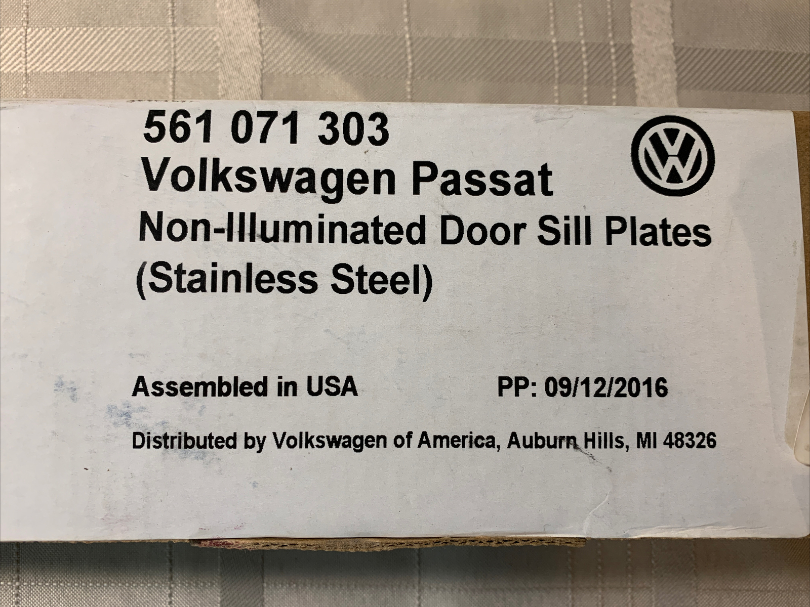 VWPassat 201216 NONIlluminated Door Sill Protection Guard OEM 1 Front
