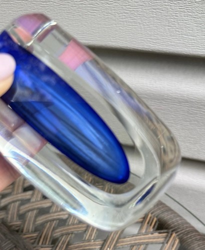Vaso MidCentury moderno Murano Sommerso mandruzzato vetro artistico blu chiaro bocciolo - Foto 8 di 11
