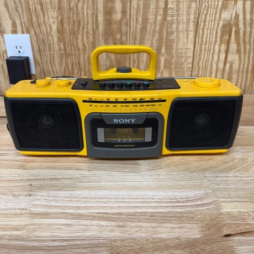 Sony Sports Boombox CFS-920 AM/FM Cassette Recorder Yellow Parts Or Repair Read