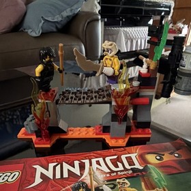 LEGO NINJAGO Masters of Spinjitzu Lava Falls 70753 94 pcs w/ Minifigs