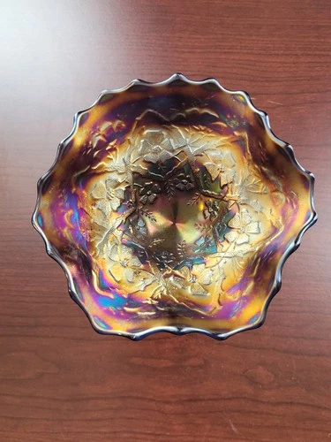 Pretty Purple Northwood Carnival Glass Blossomtime Ruffled Compote