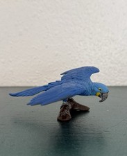 Schleich Retired Hyacinth Macaw Bird Figure 14689 WildLife Figurine
