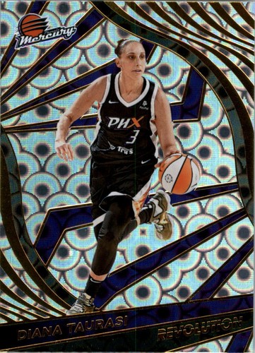 Diana Taurasi [Groove] #42 2022 Panini Revolution WNBA card