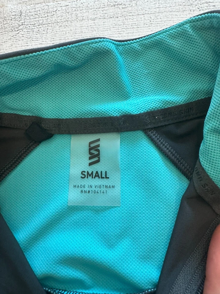 Second Skin Activewear Shirt Womens Small Base Layer 1/4 Zip Knit - Image 4 of 4