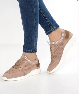 anna field sneakers
