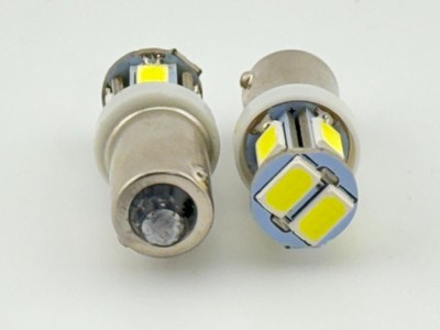 Rebaydo  2pcs BA9S LED Bulb 6 Volt AC or DC Single Contact Single Filament