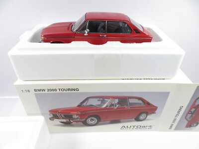 1:18 Autoart BMW 2000 Touring #7515