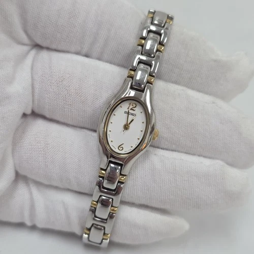Vintage Ladies Seiko 1N01-0CT0 Dress 17mm Oval Two Tone Quartz New Battery