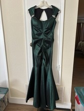 Emerald green dress floor length size 6, formal, Christmas