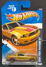 Hot Wheels 2011 2010 Ford Mustang GT-Faster Than Ever-Gold, FTE Wheels- American