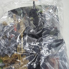 LEGO Bionicle Piraka : Reidak 8900 - 99% Complete with Manual & Cannister