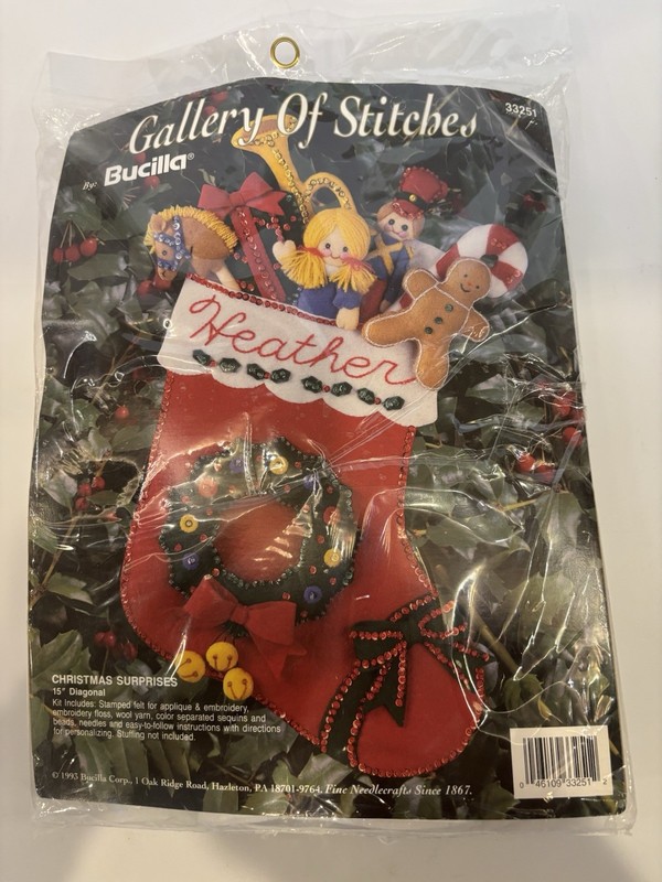 Bucilla Gallery of Stitches 1993Christmas Surprises Felt Stocking Kit NEW Pkg