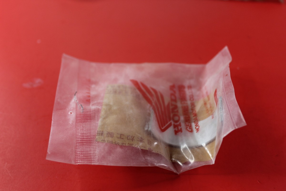 NOS Genuine HONDA Bearing G Conn Rod Part# 13217-ZG4-000 | eBay