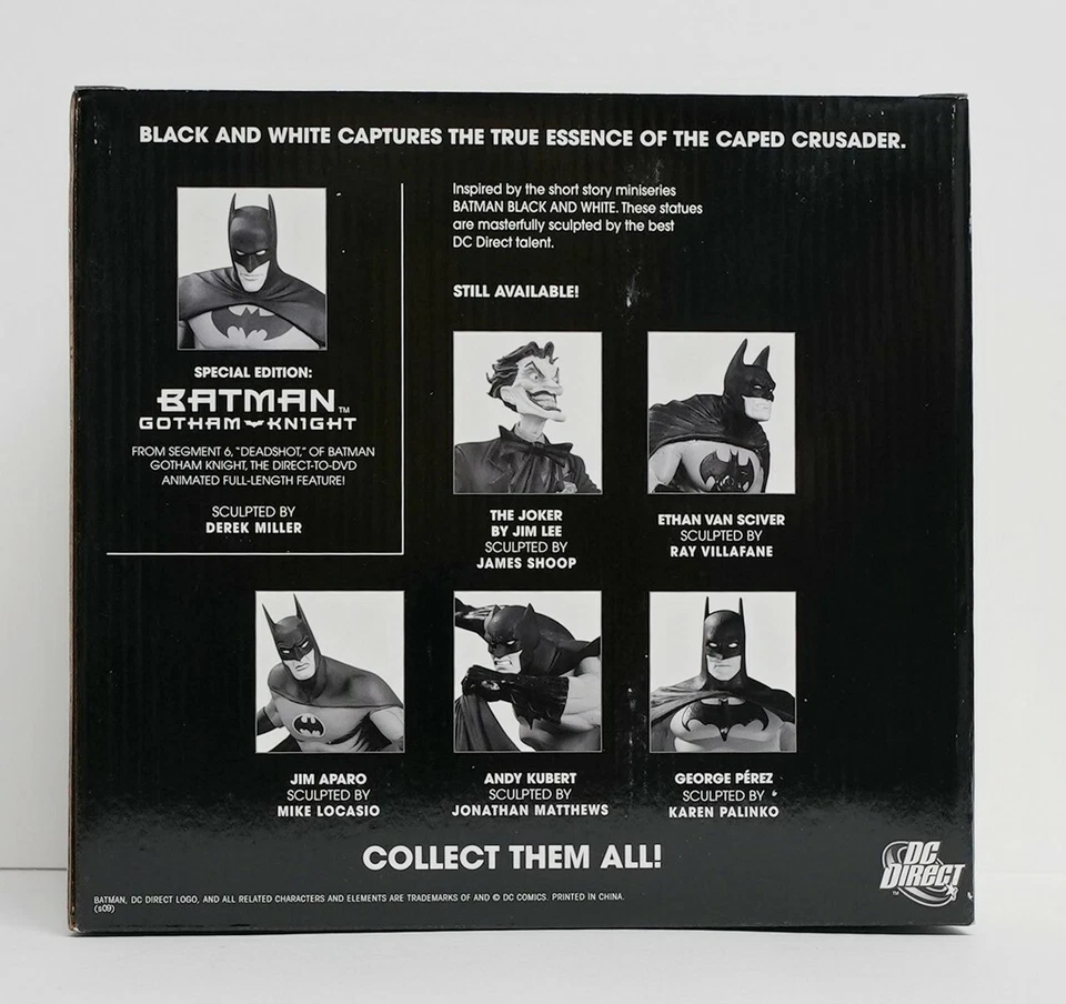 Batman Black and White Statue Gotham Knight 2 Batman low 200 of 3500 MIB - Image 3 of 4
